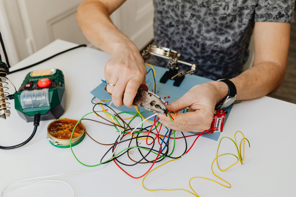 E-bike Wiring Guide: Types of Wires, Gauges & Connectors